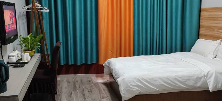 龍堡宾馆(炎陵路店)图片