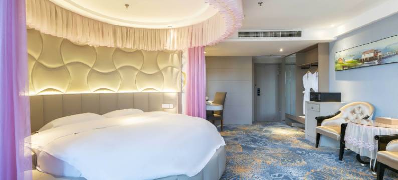 波尔卡酒店(绵阳涪城万达广场高铁站店)图片