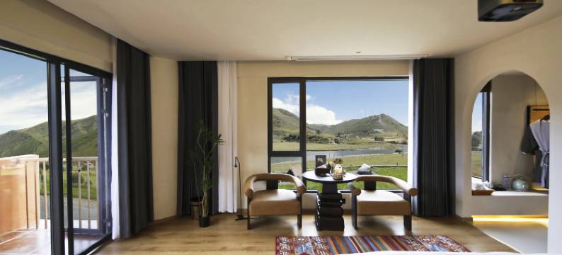 觅云MIYUN·见山野奢设计师度假酒店(康定新都桥店)图片