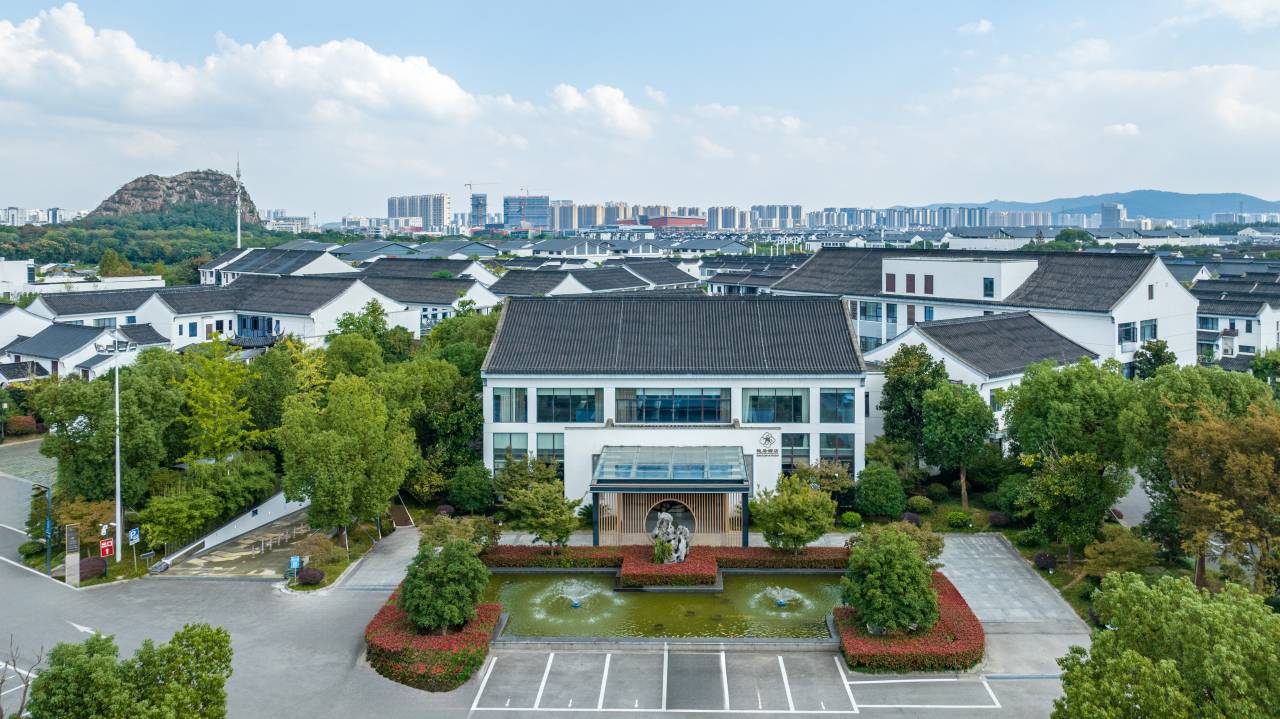 苏州木渎古镇风景区天平山隐居酒店图片
