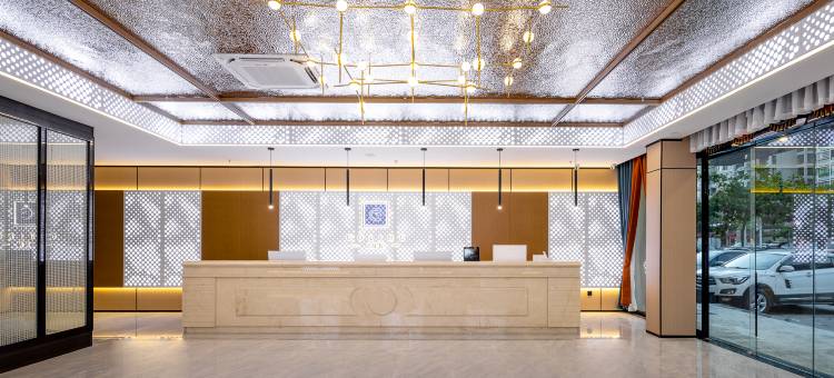 格莱登智慧酒店(万宁高铁东站华亚欢乐城店)图片