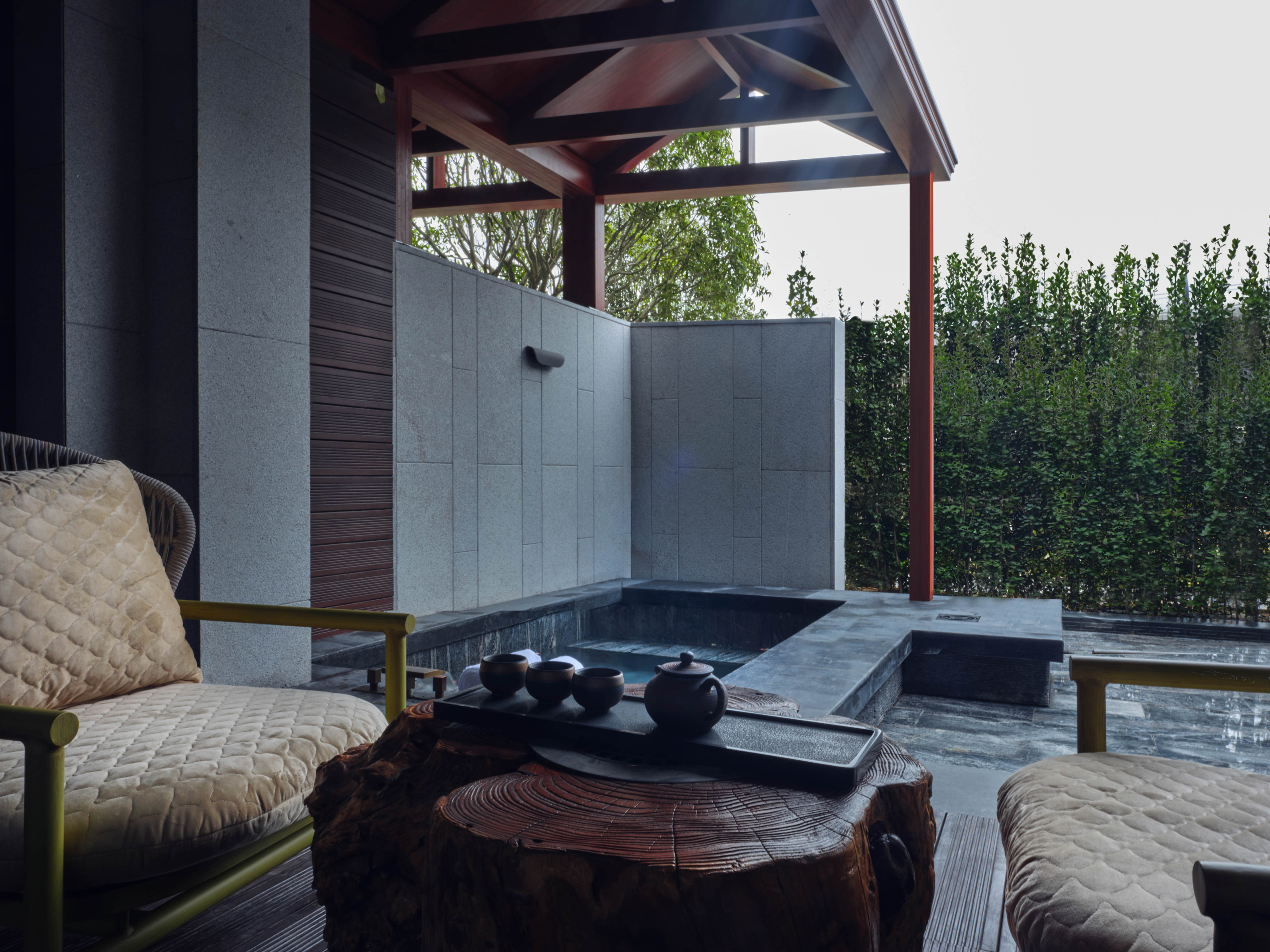 Hanzhong North Shore YunJing Hotel Over view