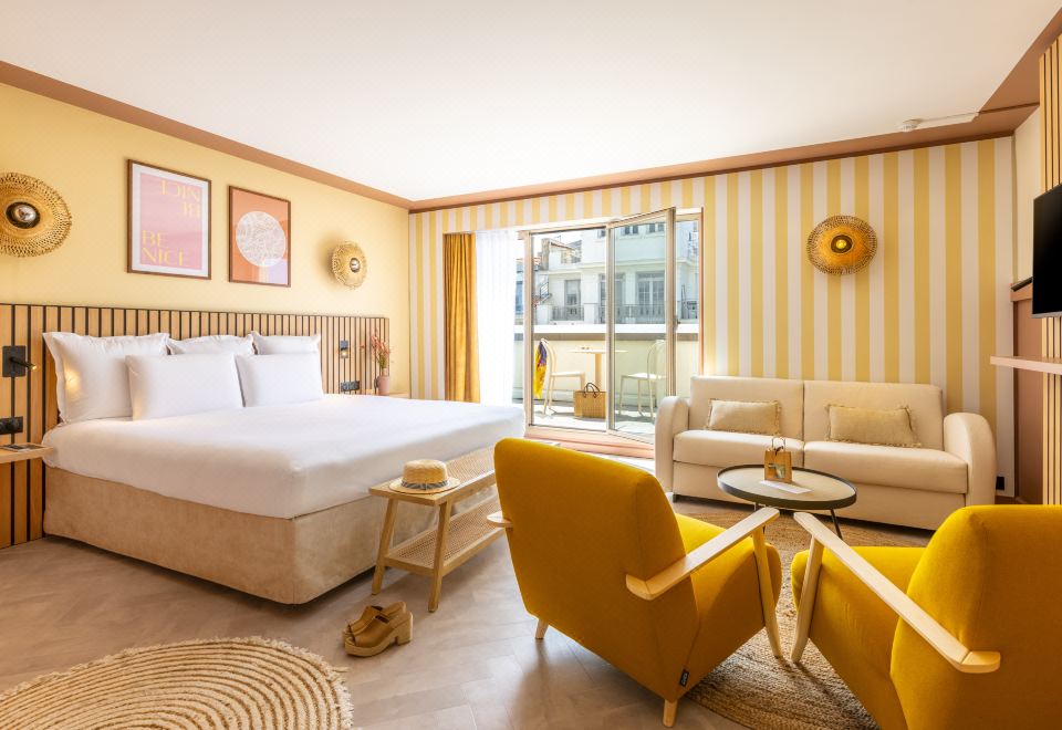 Nice Centre HotelOver view