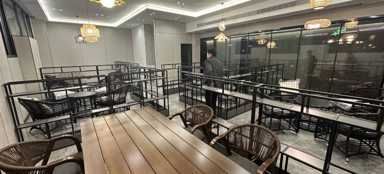 都市花园酒店(西彭育才中学科学城店)图片