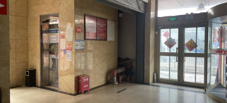 乌鲁木齐西起大酒店(财经大学空军医院店)图片