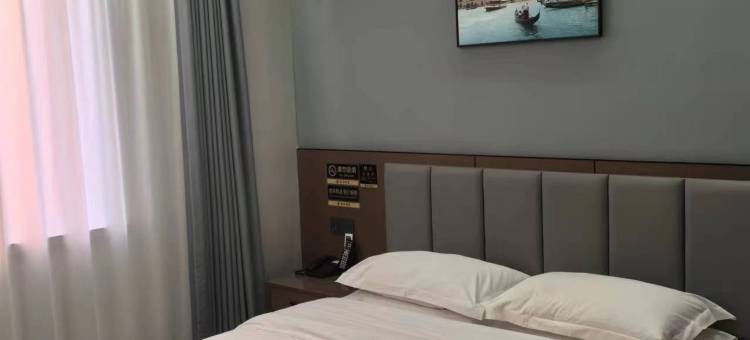 子长柒月酒店图片