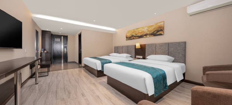 云上四季尚品酒店(玉溪淘宝街万达广场店)图片