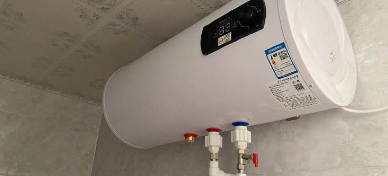 乌兰抚月民宿(茶卡店)图片