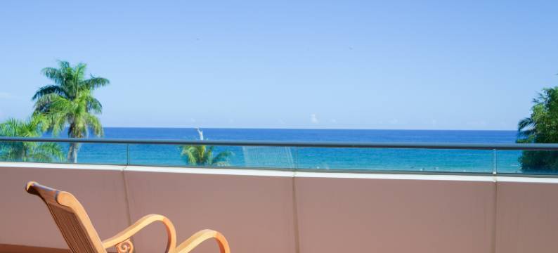 万宁日月湾由仑YOOLAND酒店图片