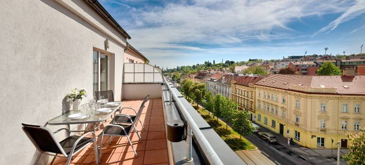 贝罗约尔斯卡市中心套房酒店(DownTown Suites Belohorska)图片