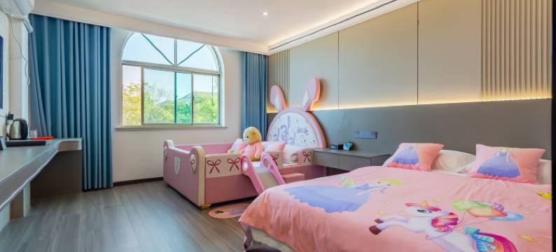 花筑·日照贾岛酒店(森林公园店)图片