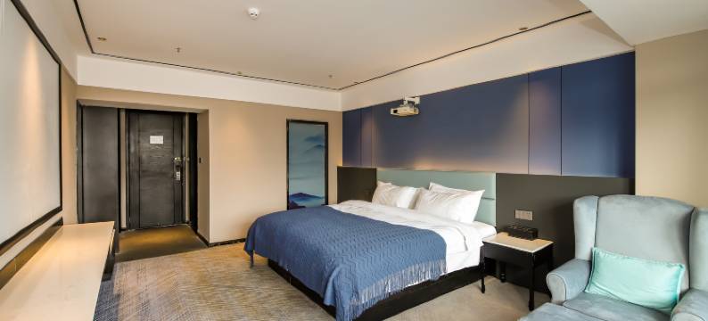 宜春万云假日酒店(宜春明月山机场八中店)图片