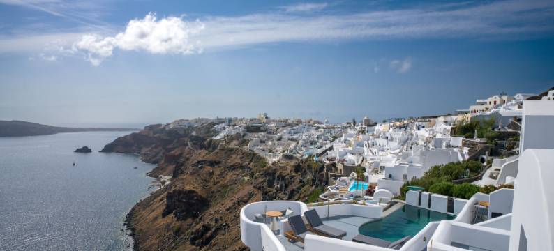 伊凯斯圣托里尼酒店(IKIES Santorini)图片