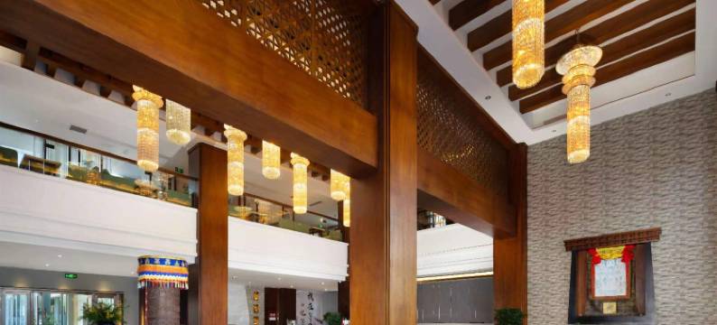 拉萨乔穆朗宗酒店图片