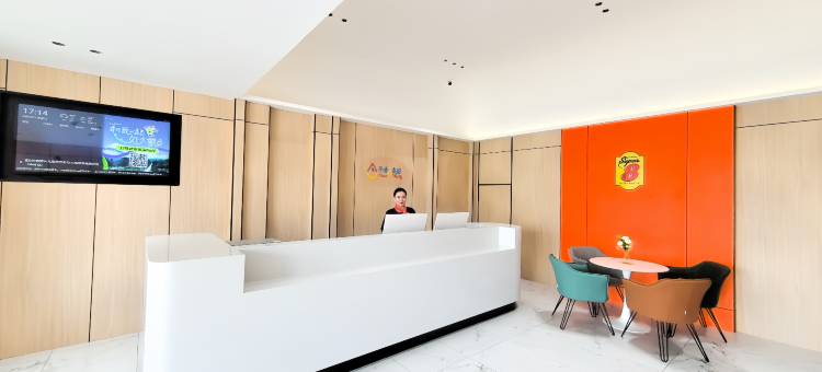 速8优选酒店(乌鲁木齐机场大地窝堡地铁站店)图片