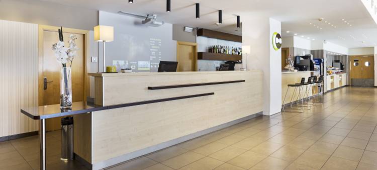 马德里机场T1 T2 T3航站楼B&B酒店(B&B HOTEL Madrid Aeropuerto T1 T2 T3)图片