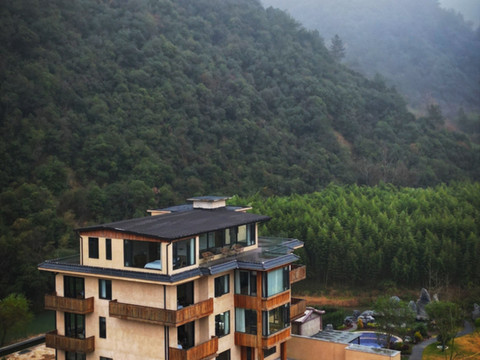 修竹里民宿(安吉白茶观景平台店)