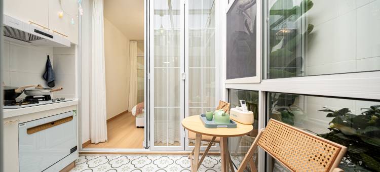 Andy家居家民宿(武康大楼店)图片