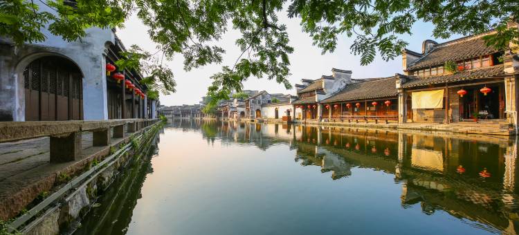 南浔南亭轻居酒店(古镇南大门店)图片