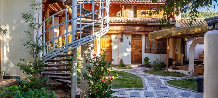 诺邓栖停缘客栈图片