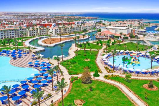 天翁丹娜海灘水樂園