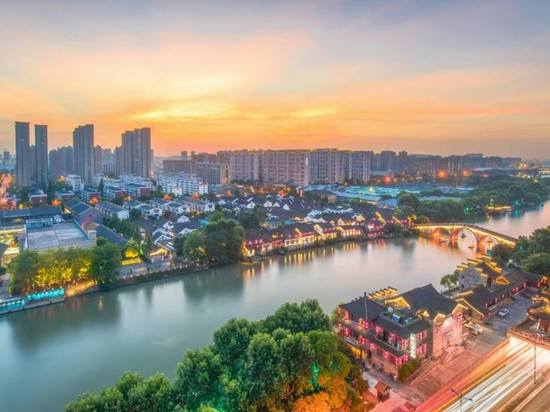 杭州枕河居·Riverside青旅民宿(京杭大运河拱宸桥东地铁站店)