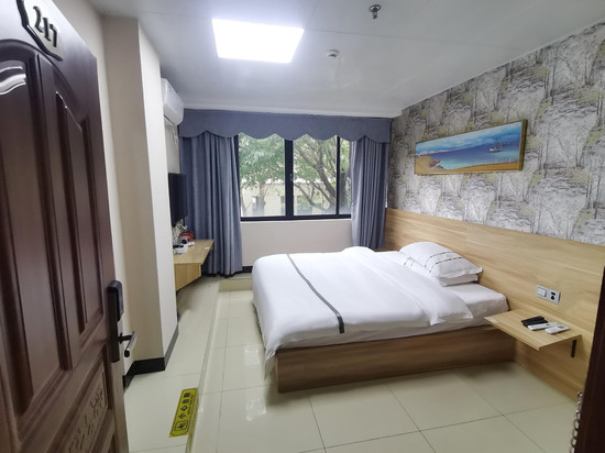 江门嘉仕顿公寓(五邑中医院店)