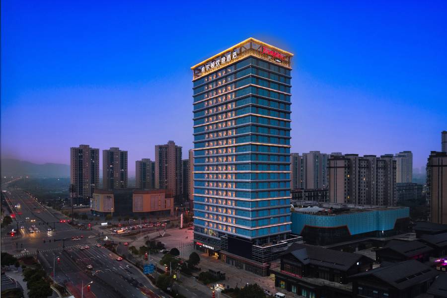 宜春高鐵站希爾頓歡朋酒店
