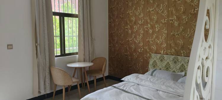 弥勒格林香湘民宿图片