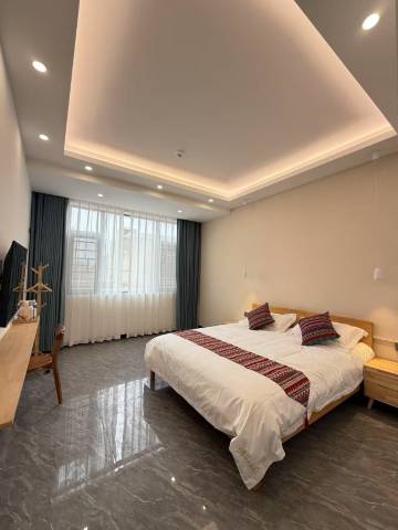 松风客栈(曲靖大龙潭店)