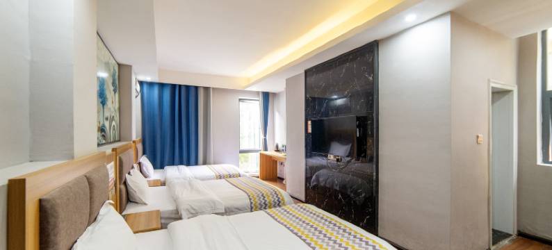 镇宁逸嘉酒店图片