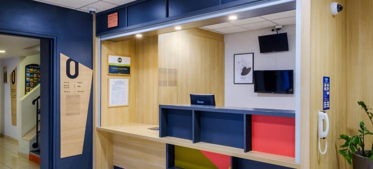 裴吉斯阿尔冈河畔皮热民宿酒店(B&B Hotel Frejus Puget-Sur-Argens)图片