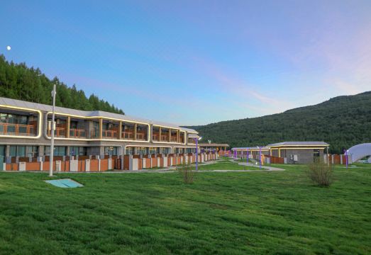 Aershan Jinjianggou International Weijing Dujia Hot Spring HotelHotel Overview