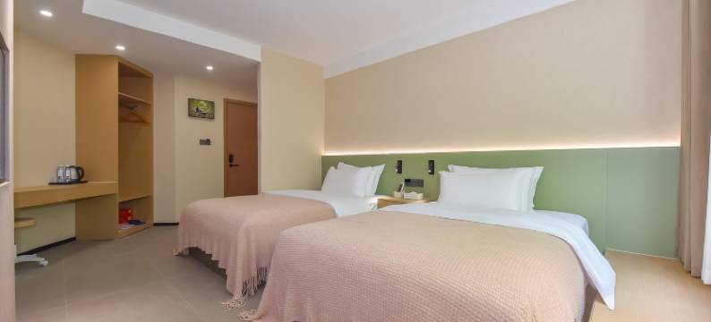 贵阳南明OYO朋来酒店(万象城火车站店)图片