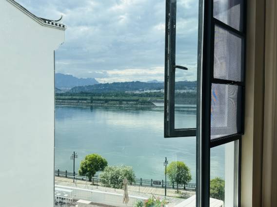 宜昌山居度假酒店(三峡大坝景区店)图片