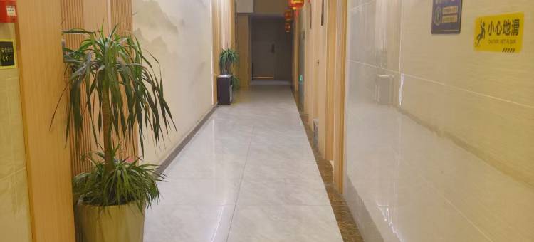 東云阁酒店(自贡彩灯公园梵华1939店)图片