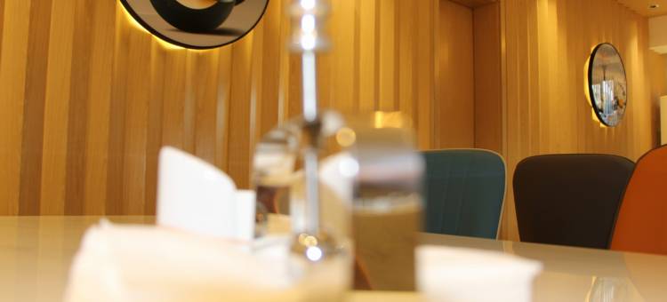 凯里亚德酒店(贵阳黔灵山公园延安西路地铁站店)图片