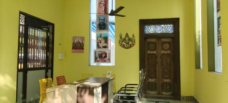 Maha Periyava Kuteeram图片