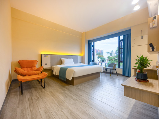 城市故事酒店(罗定市实验中学店)