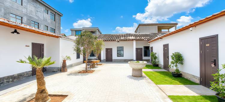 经纶庭院度假酒店(北海银滩大道店)图片