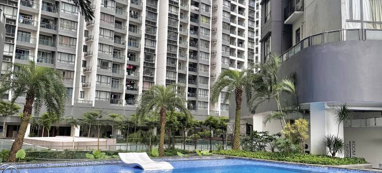 R&F Princess Cove near CIQ by Stayrene图片