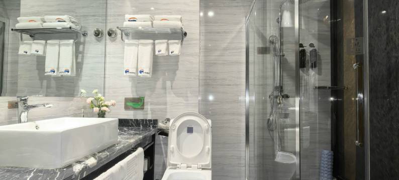 酒泉天脉缘国际酒店(天脉缘夜市上海市第一人民医院酒泉医院店)图片