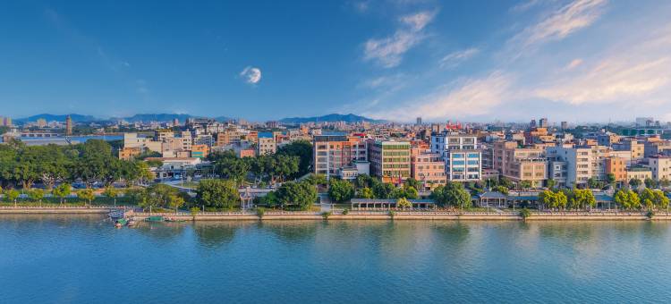 畔岛·摩洛哥酒店(古城牌坊街广济桥店)图片