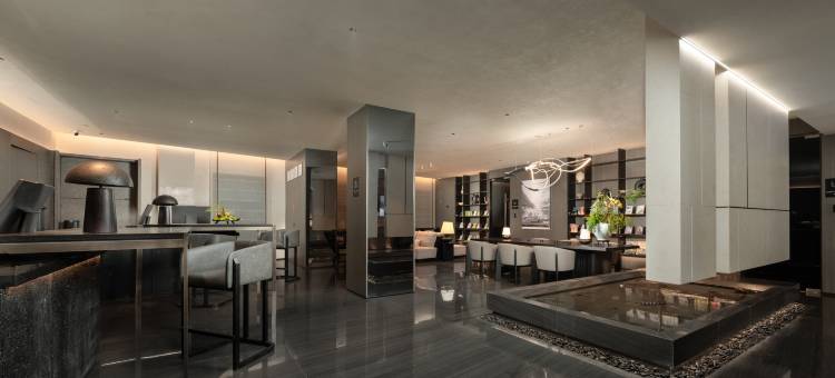 哈尔滨中央大街松花江亚朵酒店图片