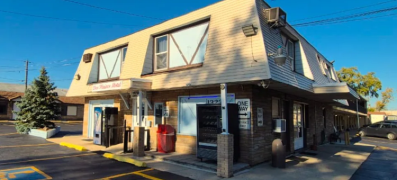 OYO 奥黑尔机场芝加哥德斯普兰斯汽车旅馆(Des Plaines Motel by OYO O'Hare Airport Chicago)图片