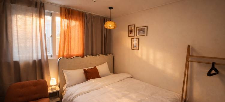 屋顶私享 J(Rooftop stay J, Camping-style Terrace, Modern Room, Traditional Market, 3R4B, Real Seoul)图片