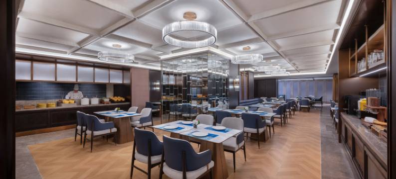 哈尔滨中央大街诺富特酒店(索菲亚教堂店)图片