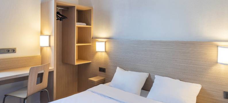 拉瓦勒民宿酒店(B&B Hotel Laval Ouest)图片