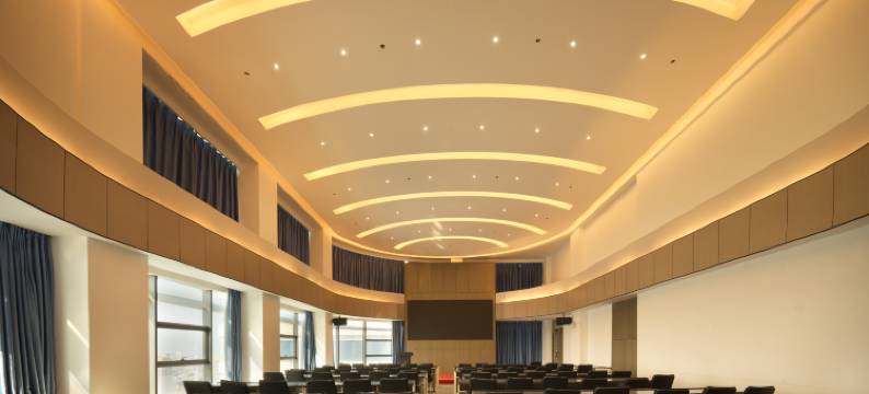 邱县荣昌·国豪大酒店图片