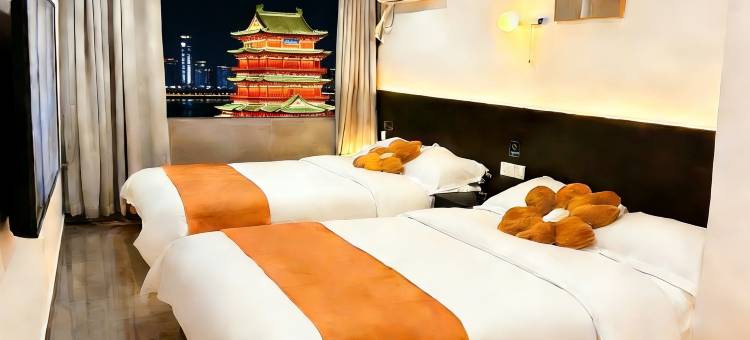 静禾Homestay|高阁临江(南昌滕王阁旅游区万寿宫地铁站店)图片